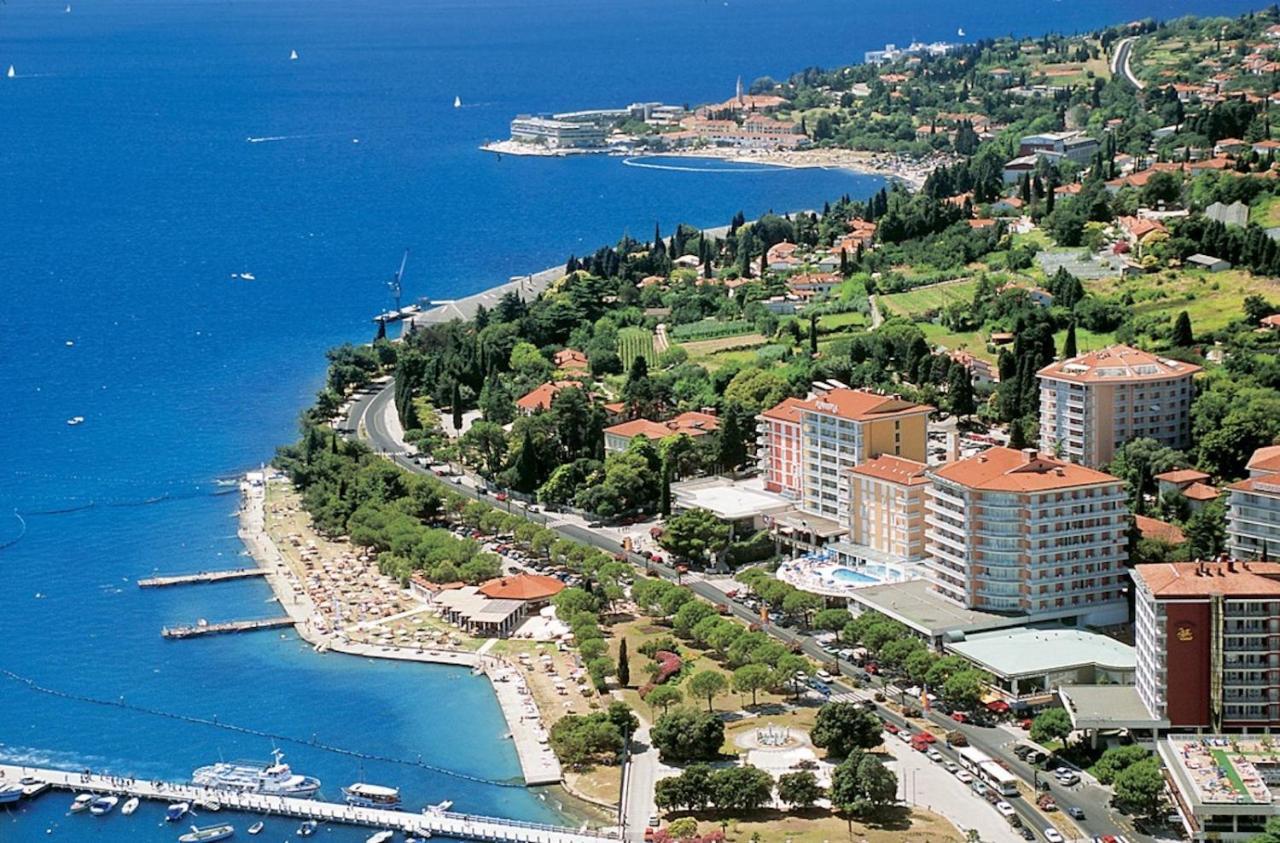 Bozena Studio Kneb Порторож Екстер'єр фото